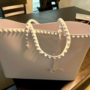 Large White tote used once@ pool